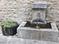 Fontaines, sources et lavoirs  A Colmars-les-Alpes (Alpes de Haute Provence)