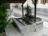 Fontaines, sources et lavoirs  A Fort-Queyras (Hautes Alpes)