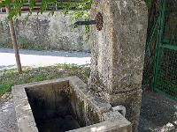 Fontaines, sources et lavoirs  A Nibles (Alpes de Haute Provence)