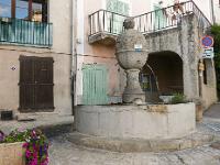 Fontaines, sources et lavoirs  A Peyruis (Alpes de Haute Provence)
