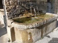 Fontaines, sources et lavoirs  A Savoillans (Vaucluse)