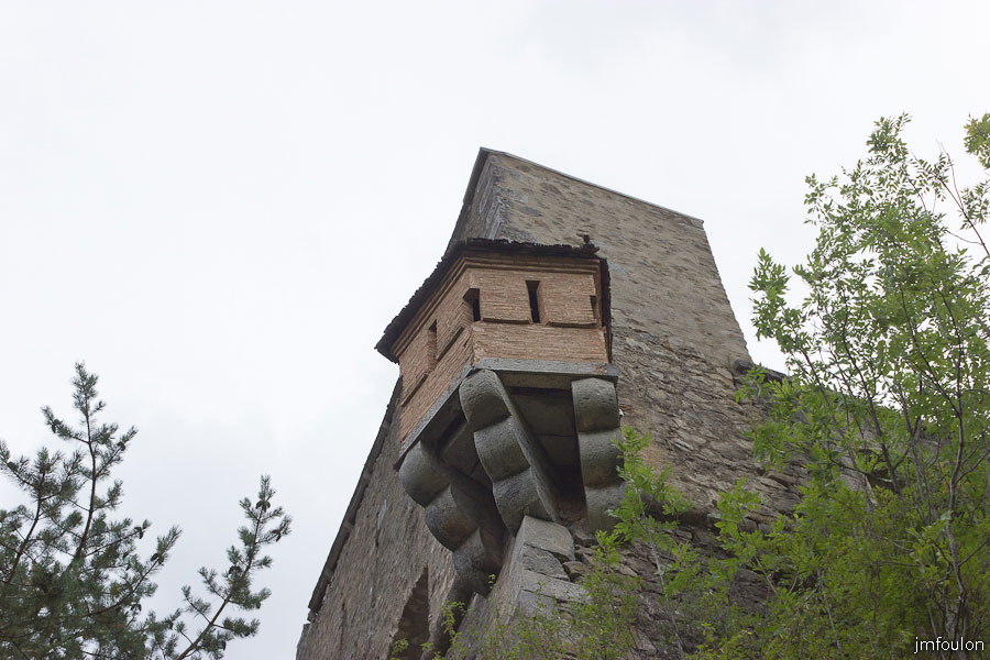 fort-savoie-017.jpg - Colmars-les-Alpes - Le Fort de Savoie - Echauguette en briques sur corbeaux de l'angle Sud-Ouest.