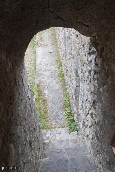 fort-savoie-038.jpg - Colmars-les-Alpes - Le Fort de Savoie - Rejoigons la première enceinte ...