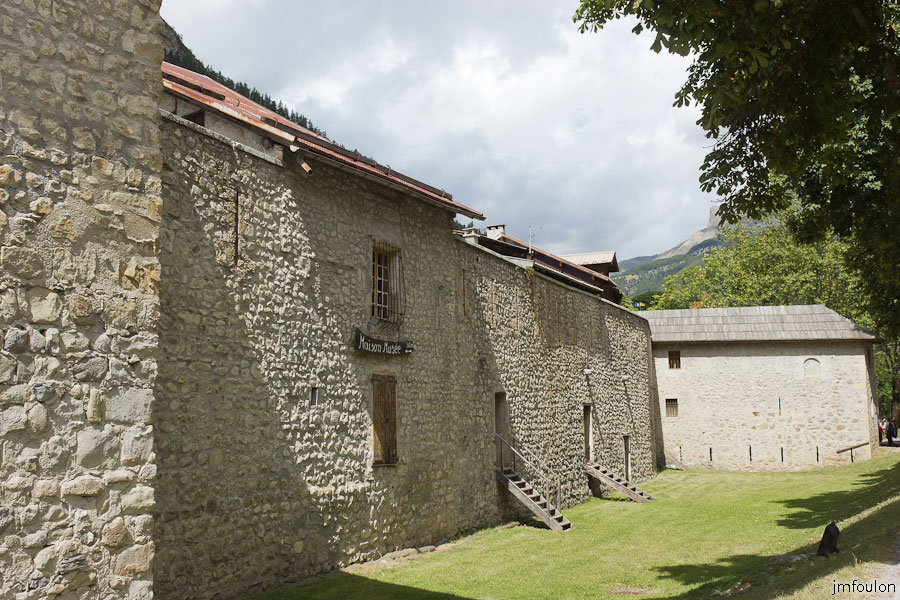 colmars-113.jpg - Colmars-les-Alpes - Les fortifications.