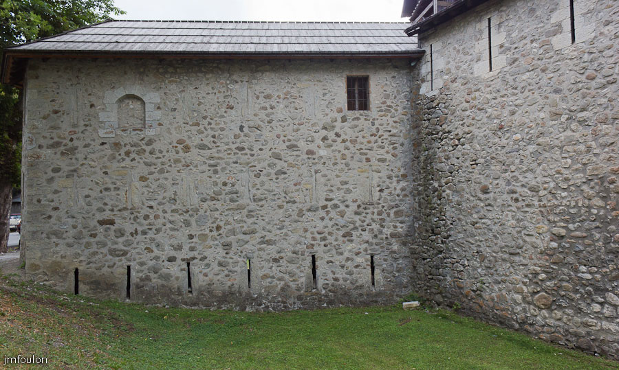 colmars-127.jpg - Colmars-les-Alpes - Les fortifications entre la porte de Savoie et celle des Glacis.