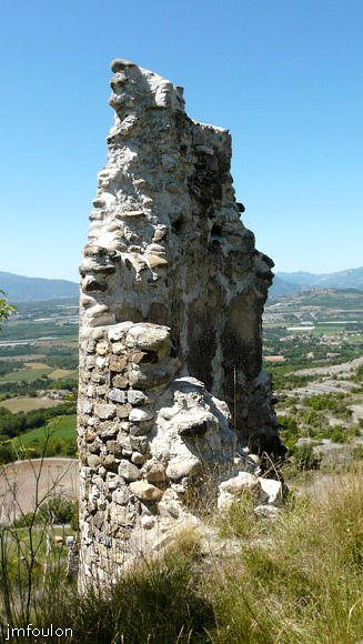 chateau-sigoyer-35web.jpg - La tour de Guet (autre vue)
