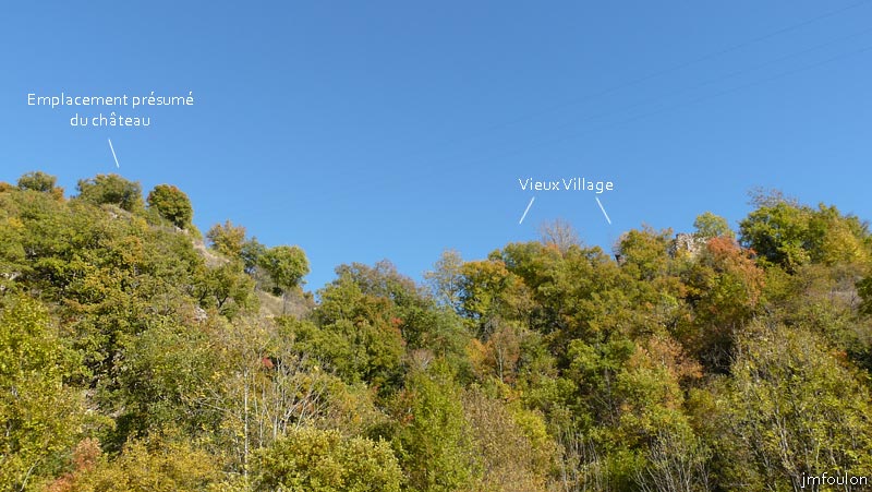 clamensane-vx-01web.jpg - Situation du Vieux village. Vue depuis le Ravin du Vermeil à l'Est