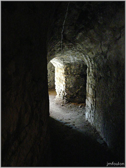 citadelle-33web.jpg - Dédales souterrains d'accès aux casemates nord