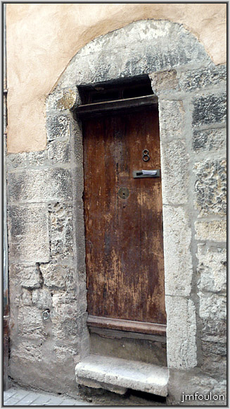 rue-deleuze-25web.jpg - Rue Deleuze - Autre porte du même style que celle que nous avons vue précédemment dans cette rue (photo N° 28)
