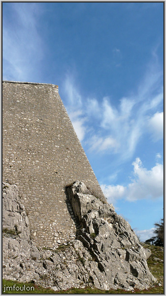 citadelle-ext-24web.jpg - Citadelle Extérieur Ouest -  Angle sud-ouest du bastion du Buech