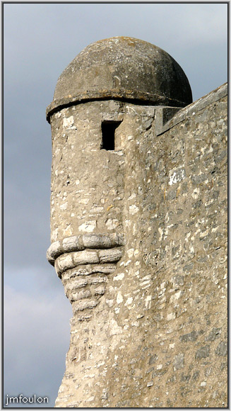 citadelle-ext-31web.jpg - Citadelle Extérieur Ouest -  Bastion du Buech - Echauguette nord-ouest de plus près