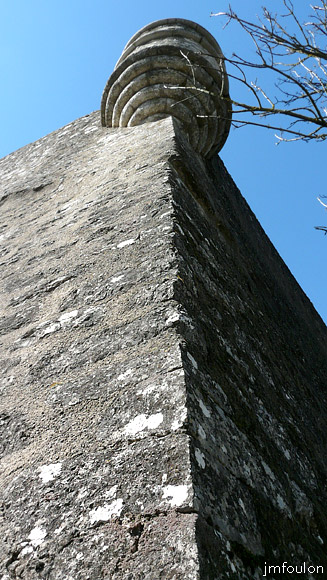 citadelle-ext-41web.jpg - Citadelle Extérieur Nord - Angle du mur à l'applomb de l'échauguette Est du bastion du Buech