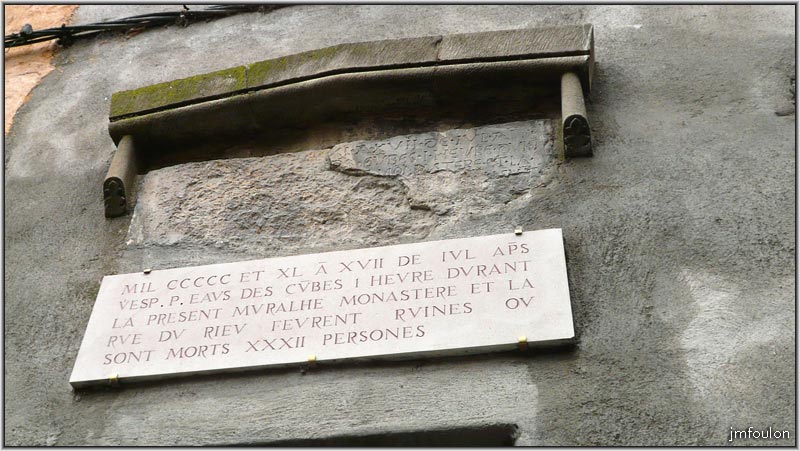 rue-jalet-11web.jpg - Rue du Jalet - Inscription relative au drâme qui s'est produit ici le 17 juillet 1540