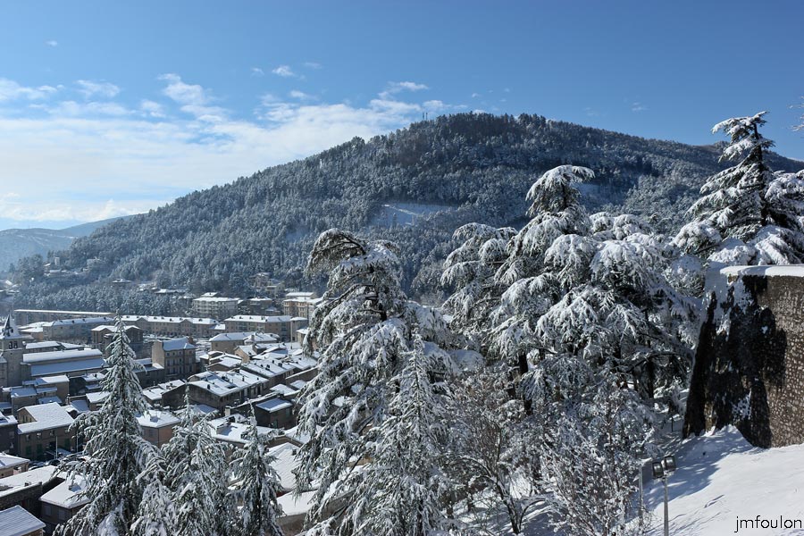 sist-neige-12_02-14.jpg - Vue sur le Molard et l'ouest de la ville depuis l'esplanade de la Citadelle