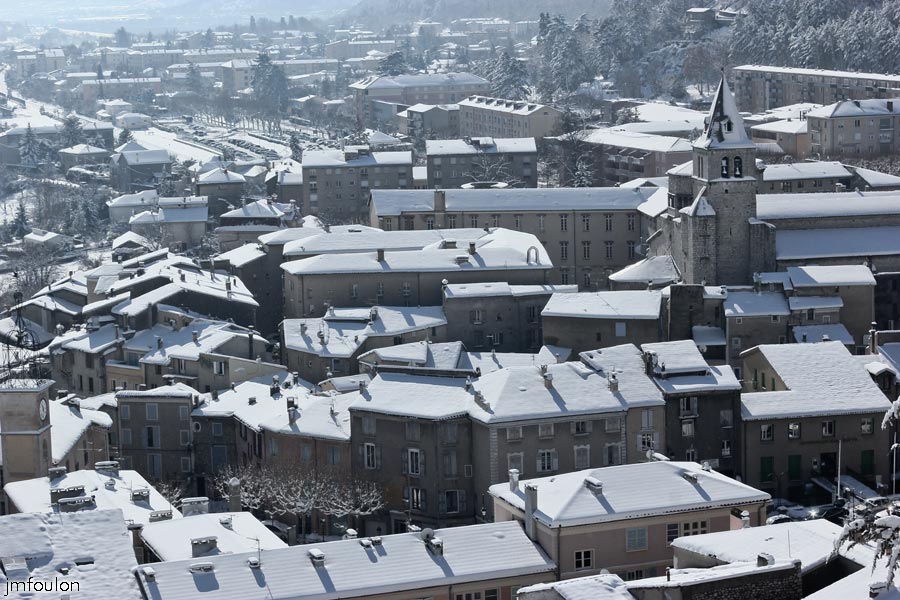 sist-neige-12_02-15.jpg - Vue sur la ville depuis l'esplanade de la Citadelle