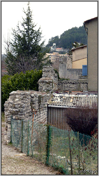 rempart-bg-reynaud-12web.jpg - Sisteron - Vestiges des Remparts - Bourg Reynaud. Le long de la Durance. (vue vers le sud-ouest)