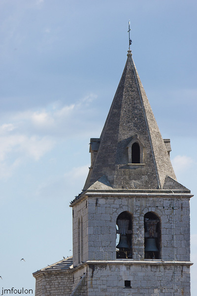 sisteron-vue-006.jpg - Sisteron - Le clocher de ND des Pommiers.