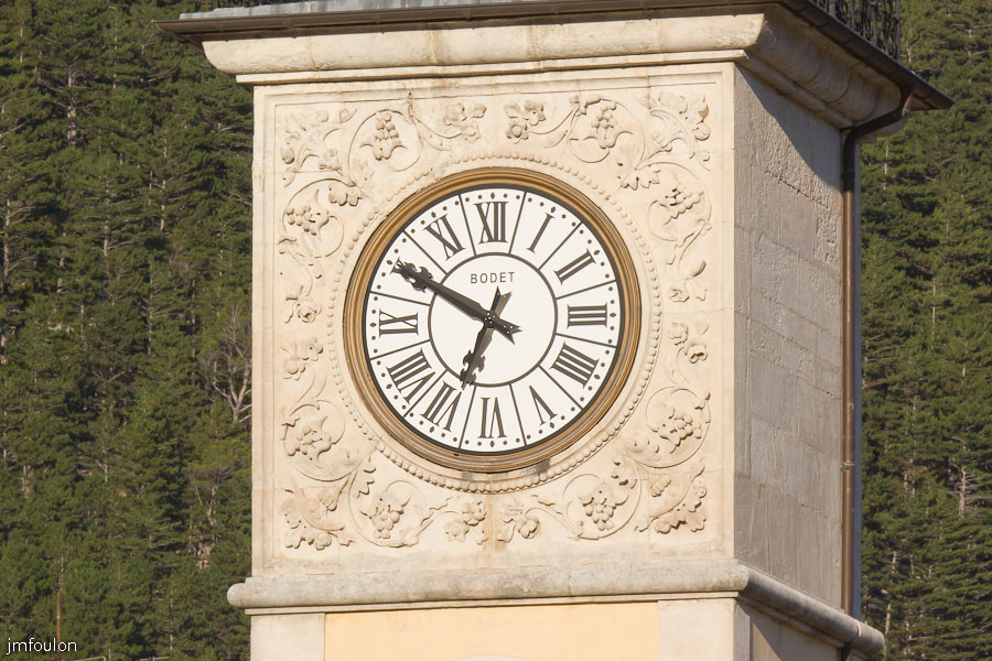 sisteron-vue-008.jpg - Sisteron - Tour de l'Horloge - L'Horloge.