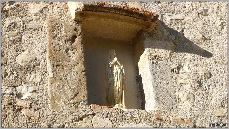 eglise-05web.jpg - La Vierge dans sa niche