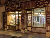 Sisteron de nuit  Rue Droite Haute - La boulangerie