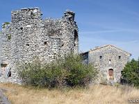 Le vieux Montsalier  Le moulin le plus à l'Ouest. Celui-ci est accolé à une bâtisse datée de 1591que l'on aperçoit derrière ...