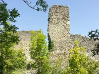 Bourdeaux  Vestiges du château des Évêques de Die (XIIe)