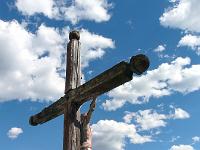 Croix  Croix de bois à Seynes-les-Alpes (Hautes Alpes)
