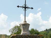 Croix  Croix près de Sainte-Croix-a-Lauze (Alpes de Ht Provence)