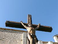 Croix  Croix au Sud près du château de Saint Saturnin-les-Apt (Vaucluse)