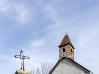 Croix  Au Sud de la chapelle Saint Michel (XVIIe) sur le lac de Serre-Ponçon