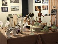 Exposition Collective galerie La Grange à Gap  L'expo - Les bijoux et sculptures de Denise Brissaud
