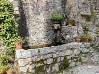 Fontaines, sources et lavoirs  A Brantes (Vaucluse)