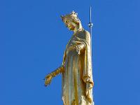 Forcalquier - ND de Provence (1875)  La vierge dorée au sommet de la chapelle