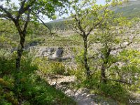 Gorges de la Méouge - Tour Pierre Grosse  Vue vers l'Ouest. En face au 1er plan, le Banc du Bouc ...