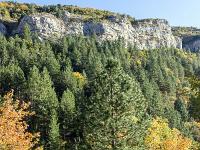 Gorges de Saint-Génis  Autre vue sur  Les Dents (partie Nord de la montagne d'Aup)