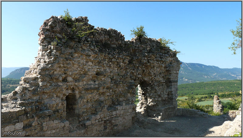 arzelier-ch-34web.jpg - Intérieur de l'église - Mur Sud-Est