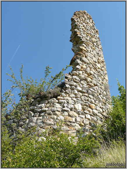 arzelier-ch-53web.jpg - Le château des Arzeliers - La tour de garde Sud-Est