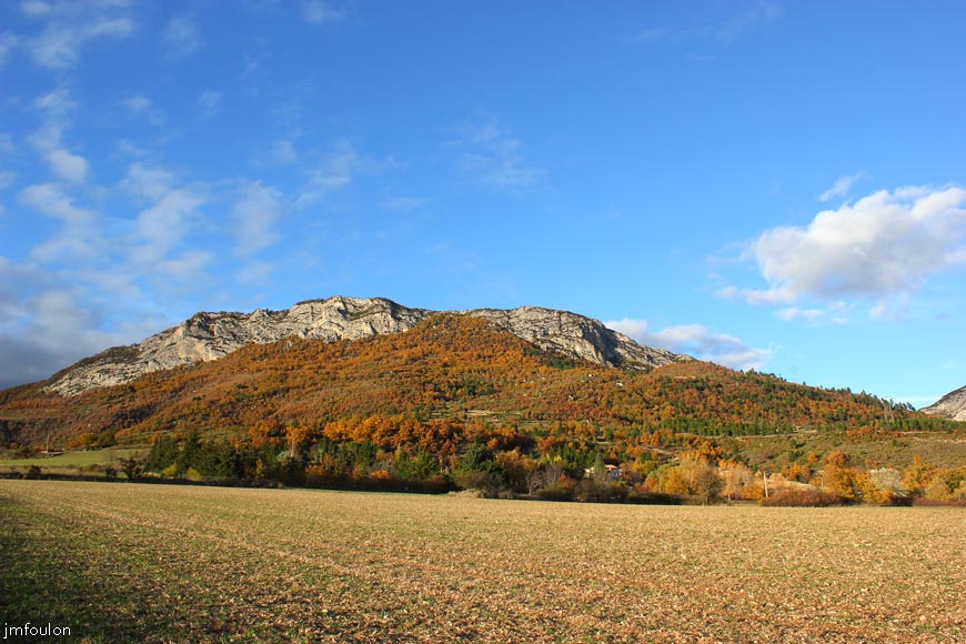 plateau-salignac-02web.jpg - Au plateau de Salignac - Adret de la montagne de la Baume (1147 m)