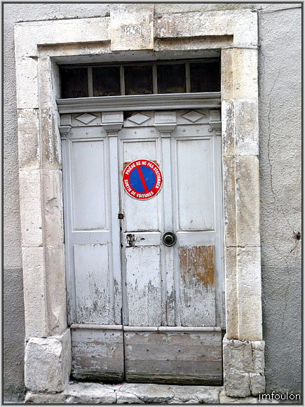 banon-bas-59web.jpg - Façade rue de la Bourgade (1838)