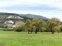 Barret sur Méouge - Hautes Alpes  Début mai 2022 - Quartier du Serre des Coucourdes