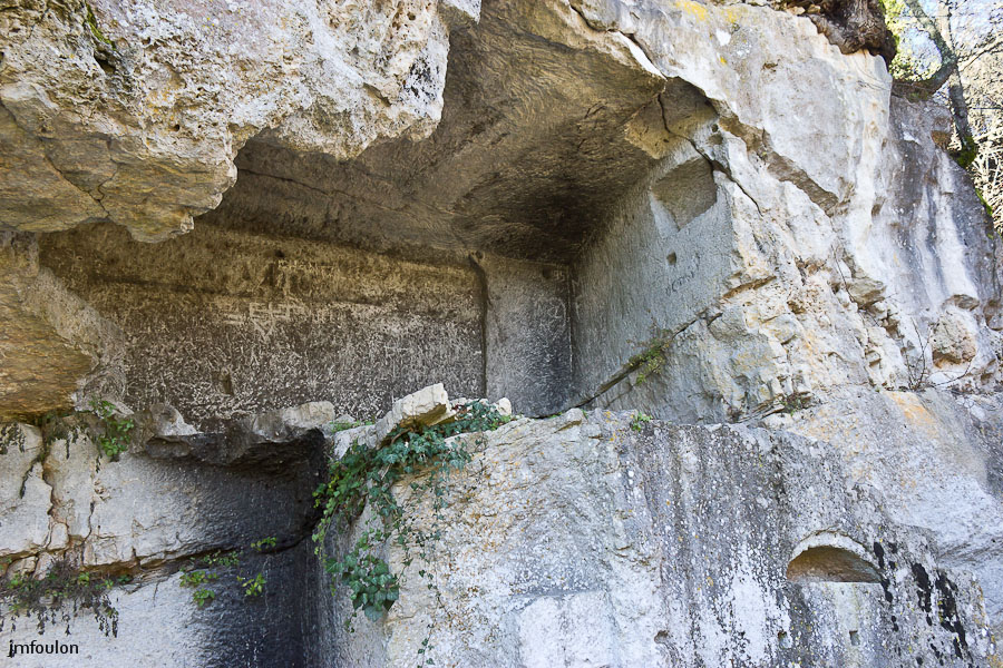 carluc-25-2.jpg - La céllule monacale troglodytique (autre vue)