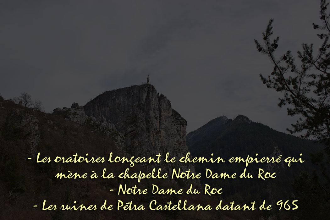 castellane-nd-roc-000.jpg - Le chemin de croix - Notre Dame du Roc - Pétra Castellana (965)