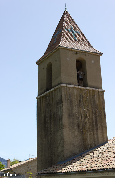 rav-terre-basse-43.jpg - Le clocher de l'église paroissiale de Saint Geniez (XVIIe - XIXe)