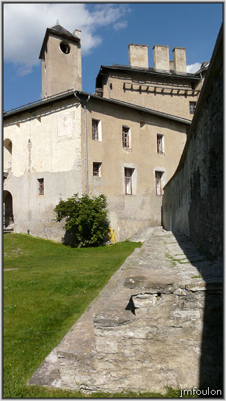 fort-queyras-64web.jpg - Fort Queyras - Cour de l'artillerie (Ouest)