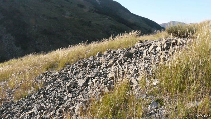 astoin-21web.jpg - Probablement les restes du castrum