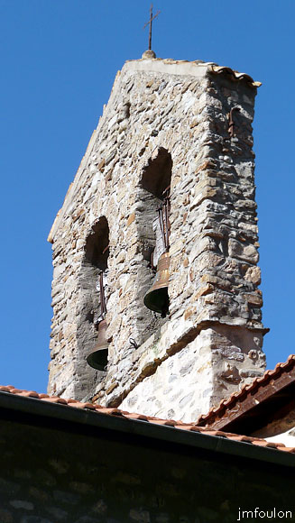 gigors-04web.jpg - Eglise Saint-Laurent - Le clocher-mur et ses deux cloches