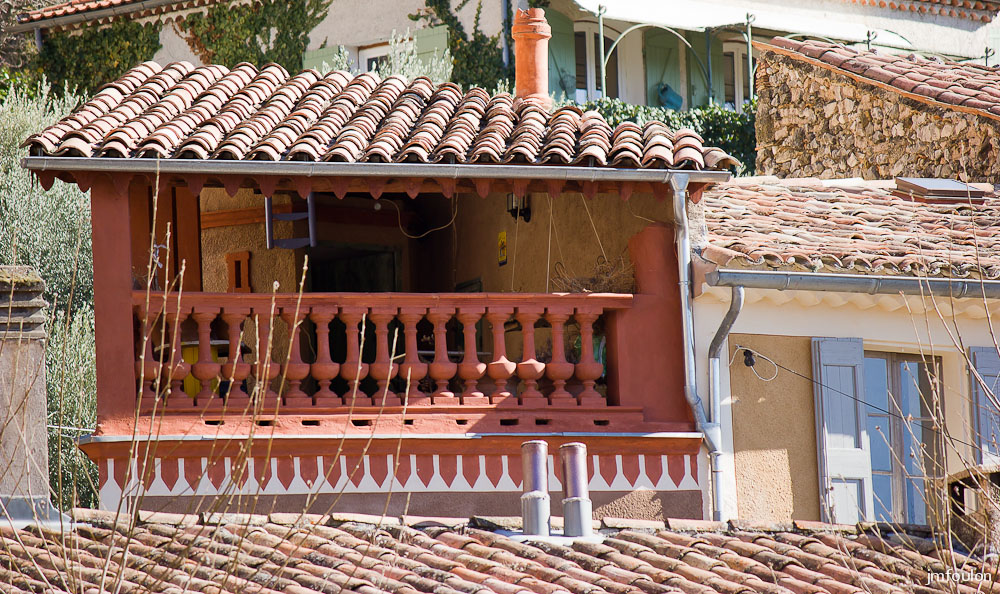 moustier-077.jpg - Une belle petite terrasse ! ...