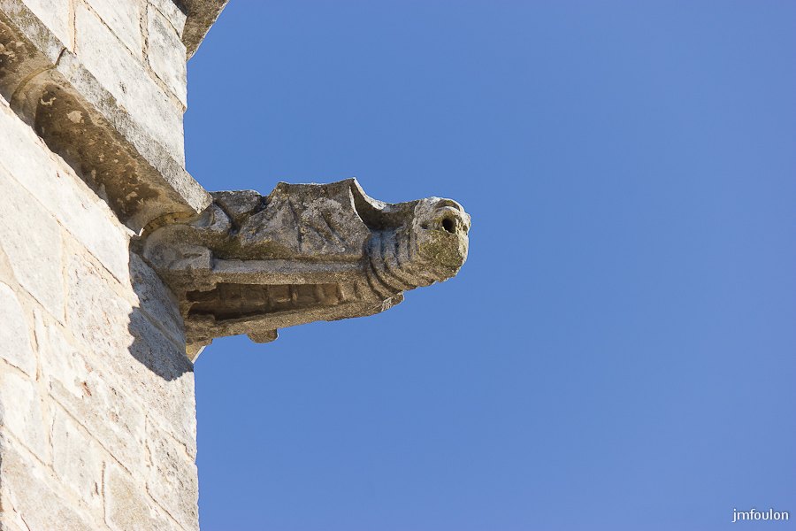 olv-nd-alidon-012-2.jpg - Collégiale Notre Dame Dalidon - Gargouille.