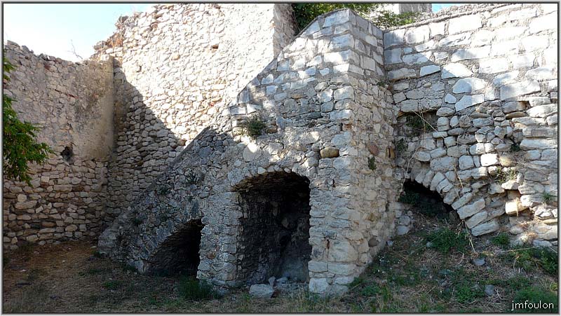 chateau-43web.jpg - De plus près