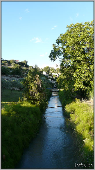 peyruis-70web.jpg - Canal de Provence au niveau de St Roch